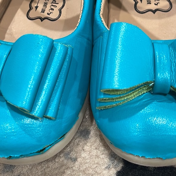 Pipperdoodles bow shoes flawed - Picture 2 of 2